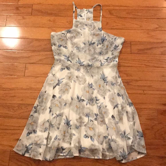 🌸 High Neck Lulus floral fit and flare dress- New - Picture 5 of 11